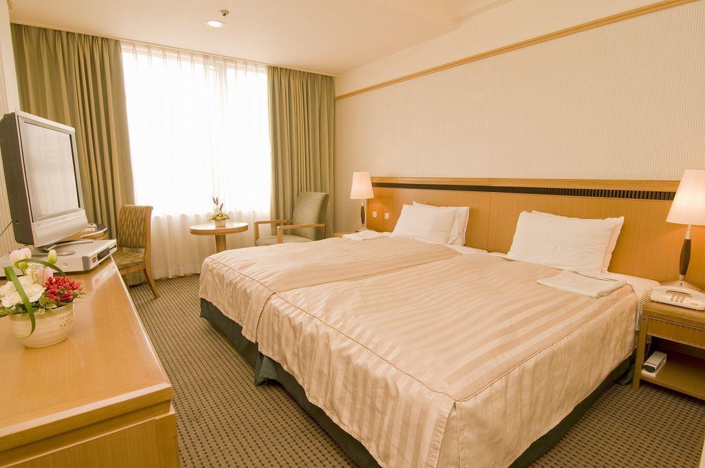 Orion Hotel Наха Экстерьер фото
