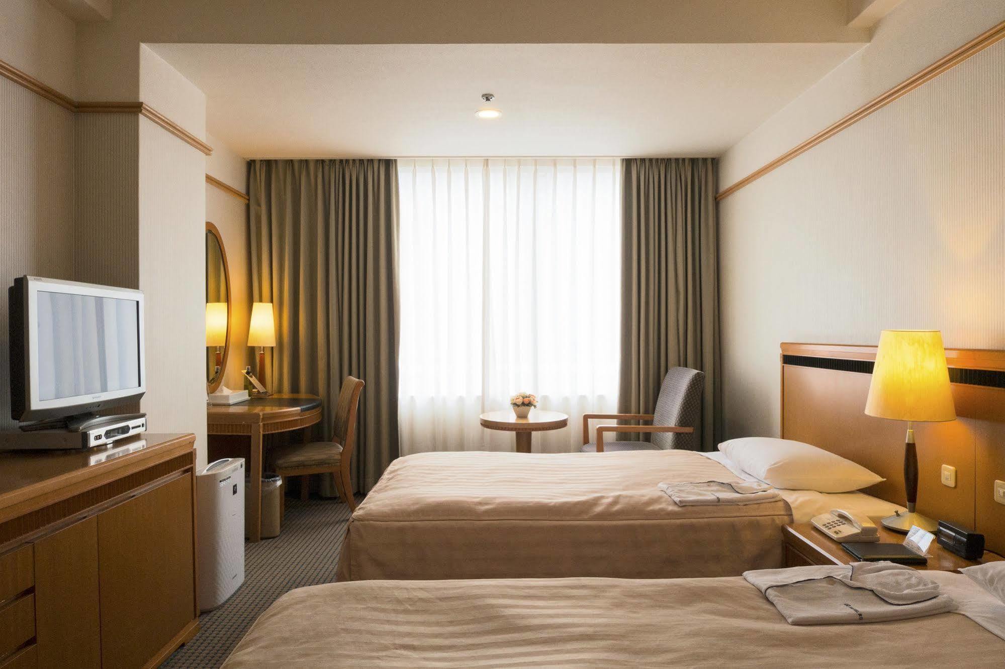 Orion Hotel Наха Экстерьер фото